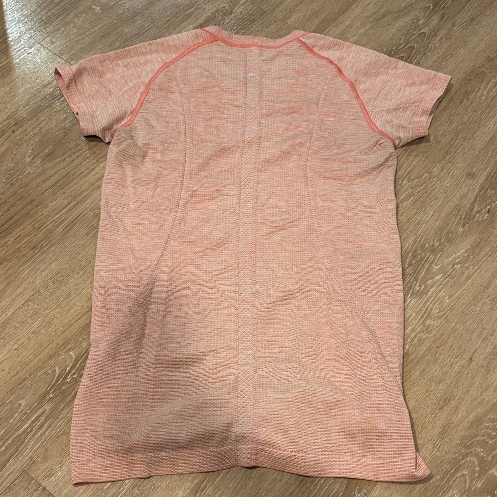 Lululemon run swiftly tee